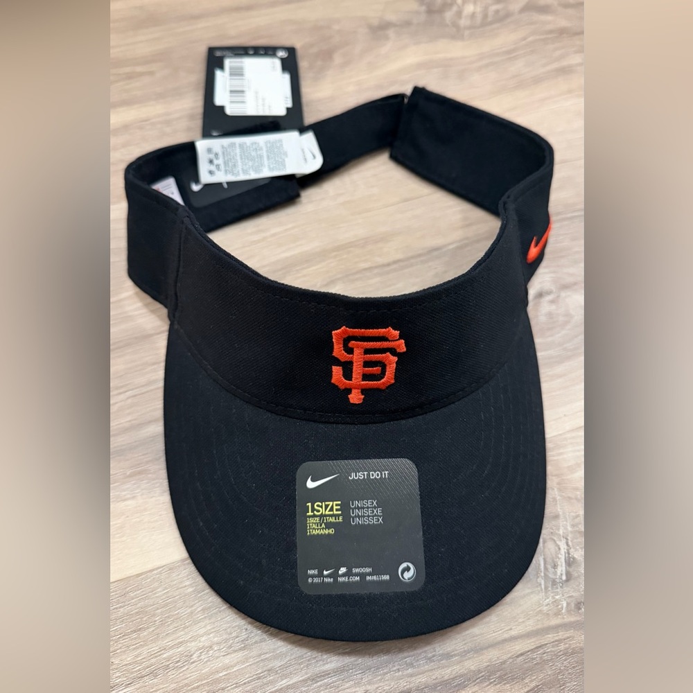 [Nike] Dry Fit - Women’s Black Visor (SF Giants)